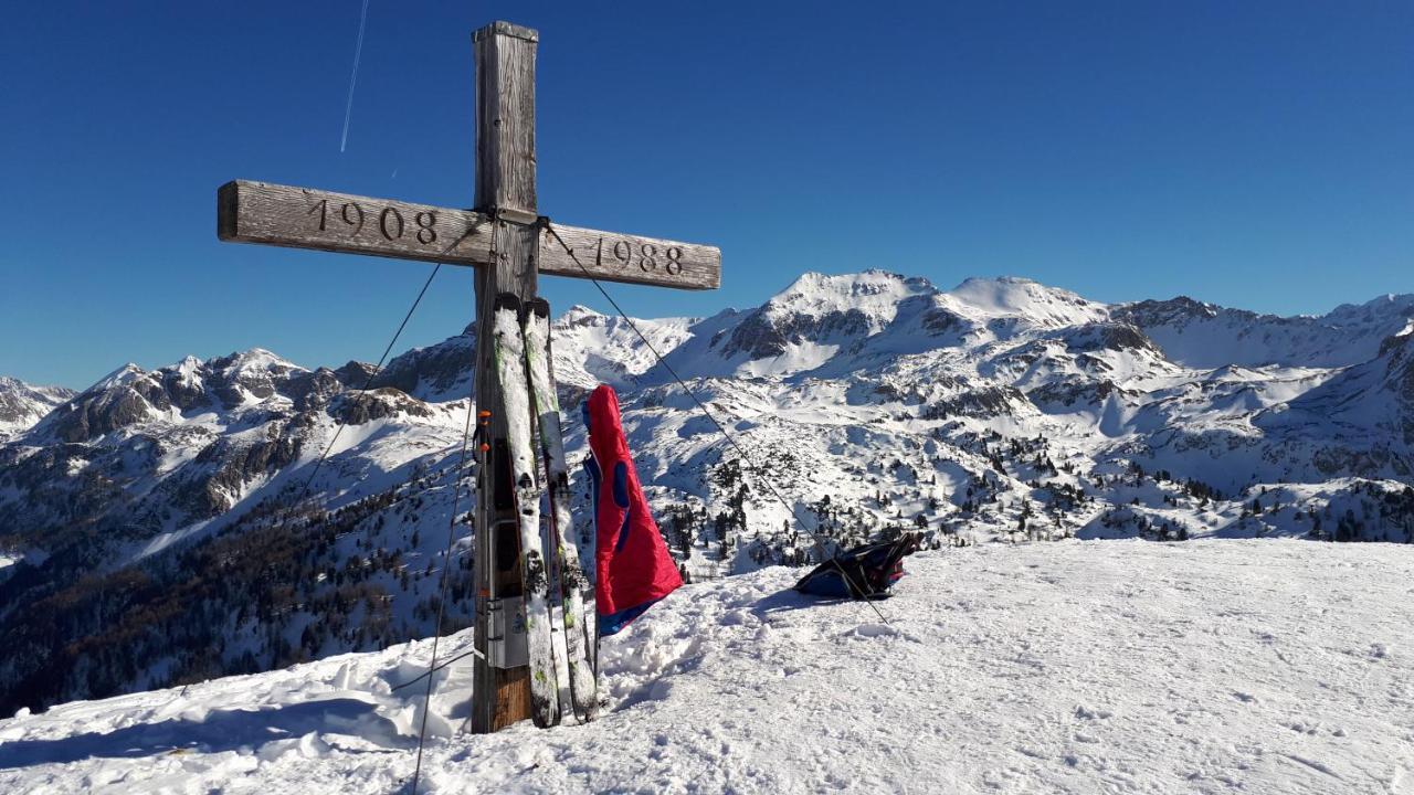 Hotel Garni Sonnhof Flachau Exteriör bild