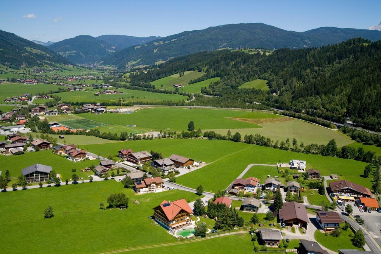 Hotel Garni Sonnhof Flachau Exteriör bild