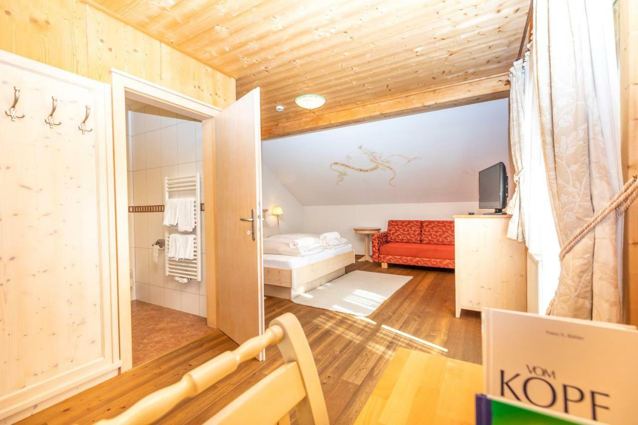 Hotel Garni Sonnhof Flachau Exteriör bild