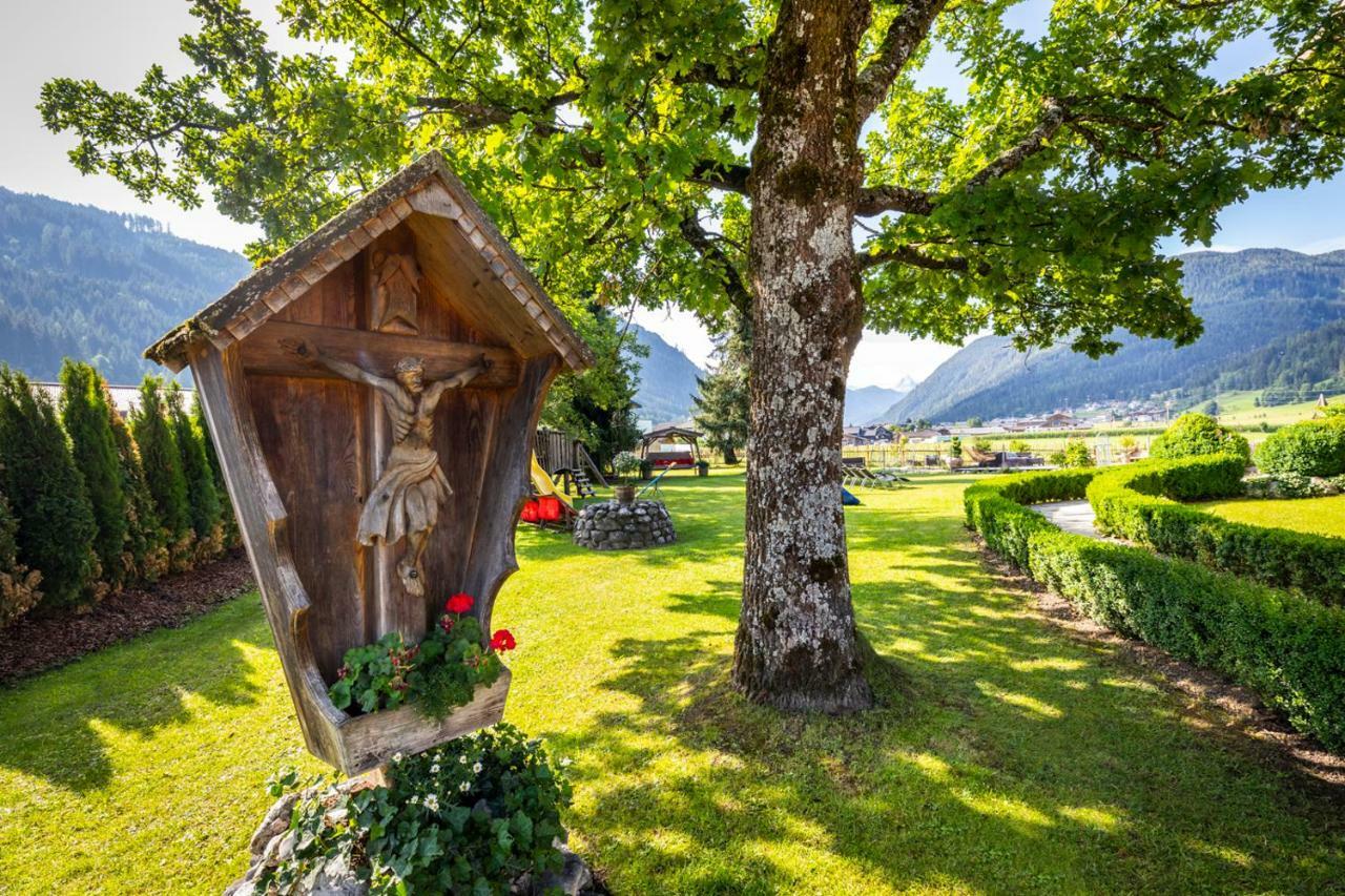 Hotel Garni Sonnhof Flachau Exteriör bild